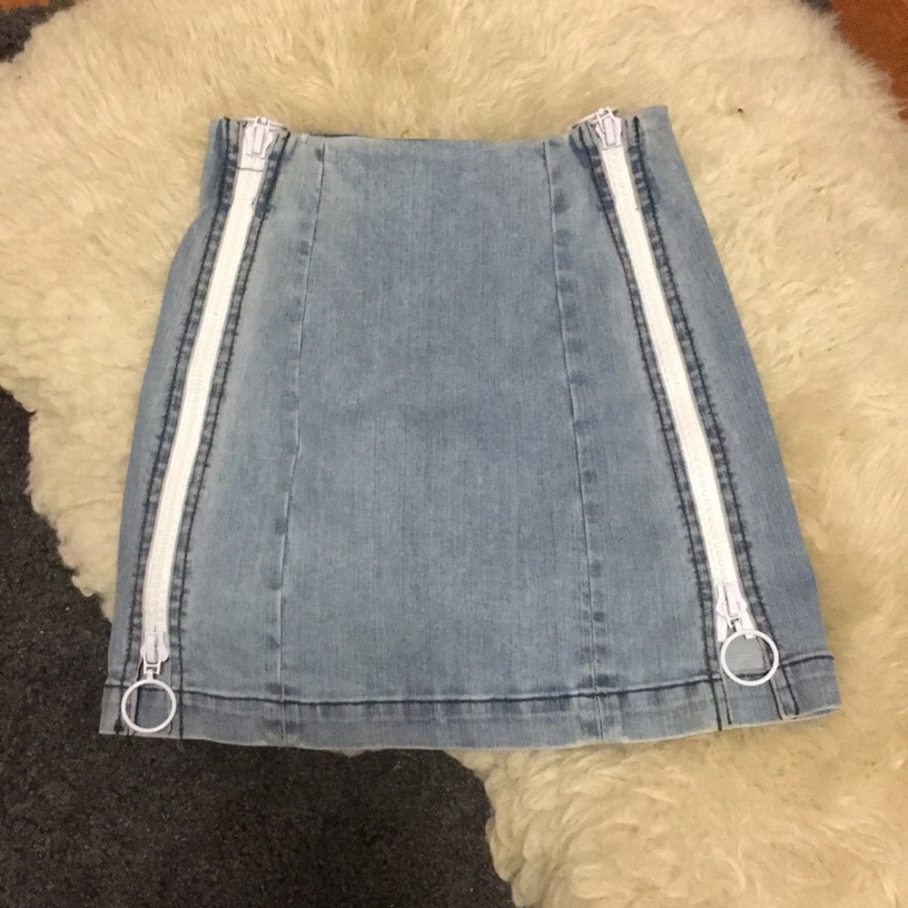 Carmar double zipper skirt